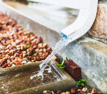 rain downspout